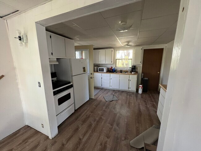 Foto del edificio - 469 Birchwood Hts