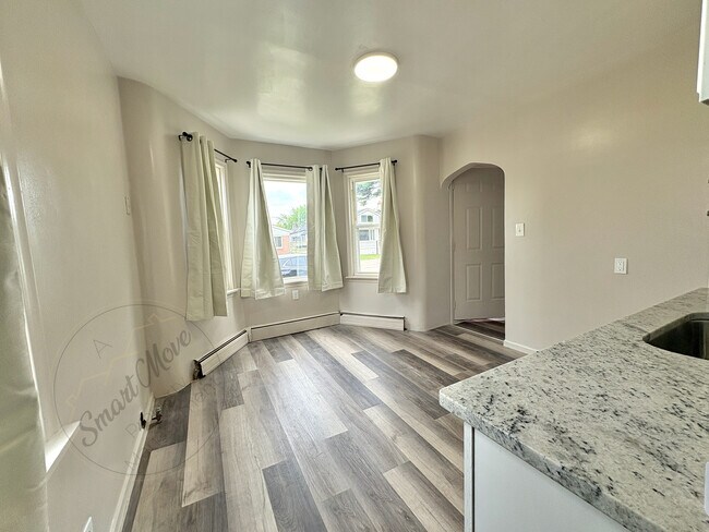 Building Photo - 17725 Longfellow St
