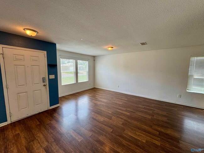 Building Photo - 164 Bayside Ln