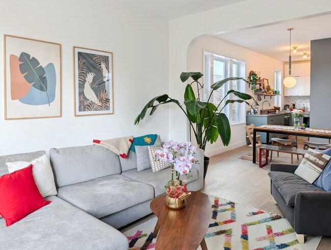 Foto del edificio - 3231 W Armitage Ave