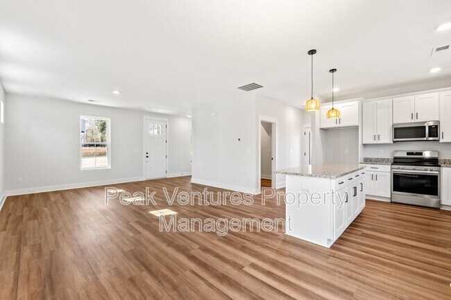 Foto del edificio - 104 Norbert Ln