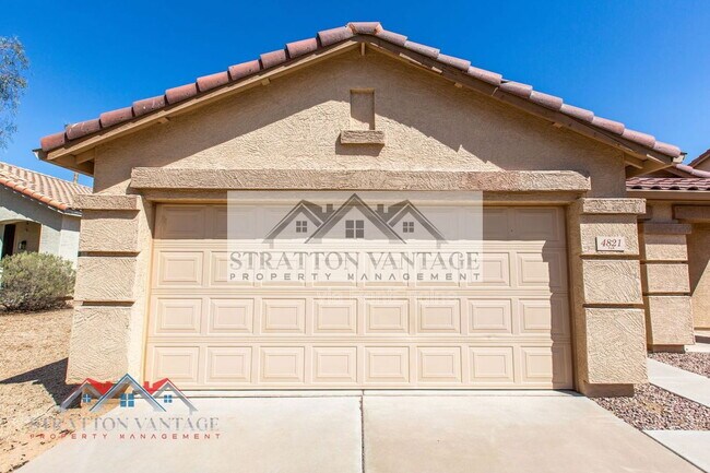 Foto del edificio - 4821 N 92nd Ln