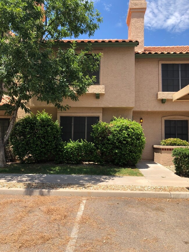 4901 E Kelton Ln, Scottsdale, AZ 85254 Townhome Rentals in Scottsdale