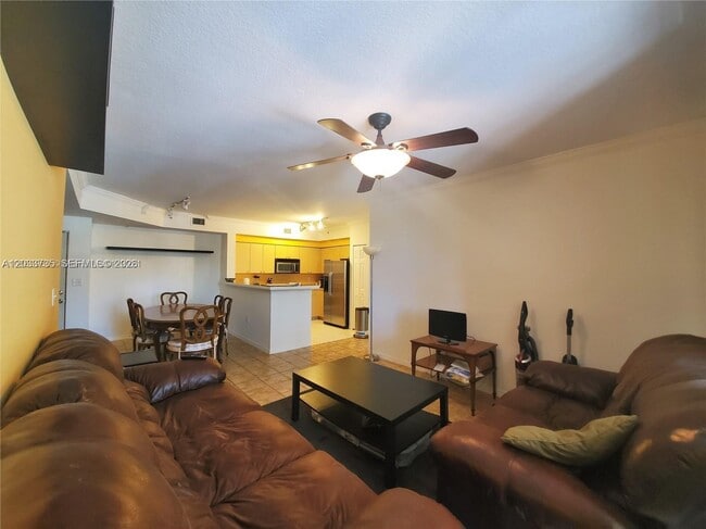 Building Photo - 6801 SW 44th St