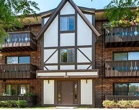 Building Photo - 1001 Centurion Ln
