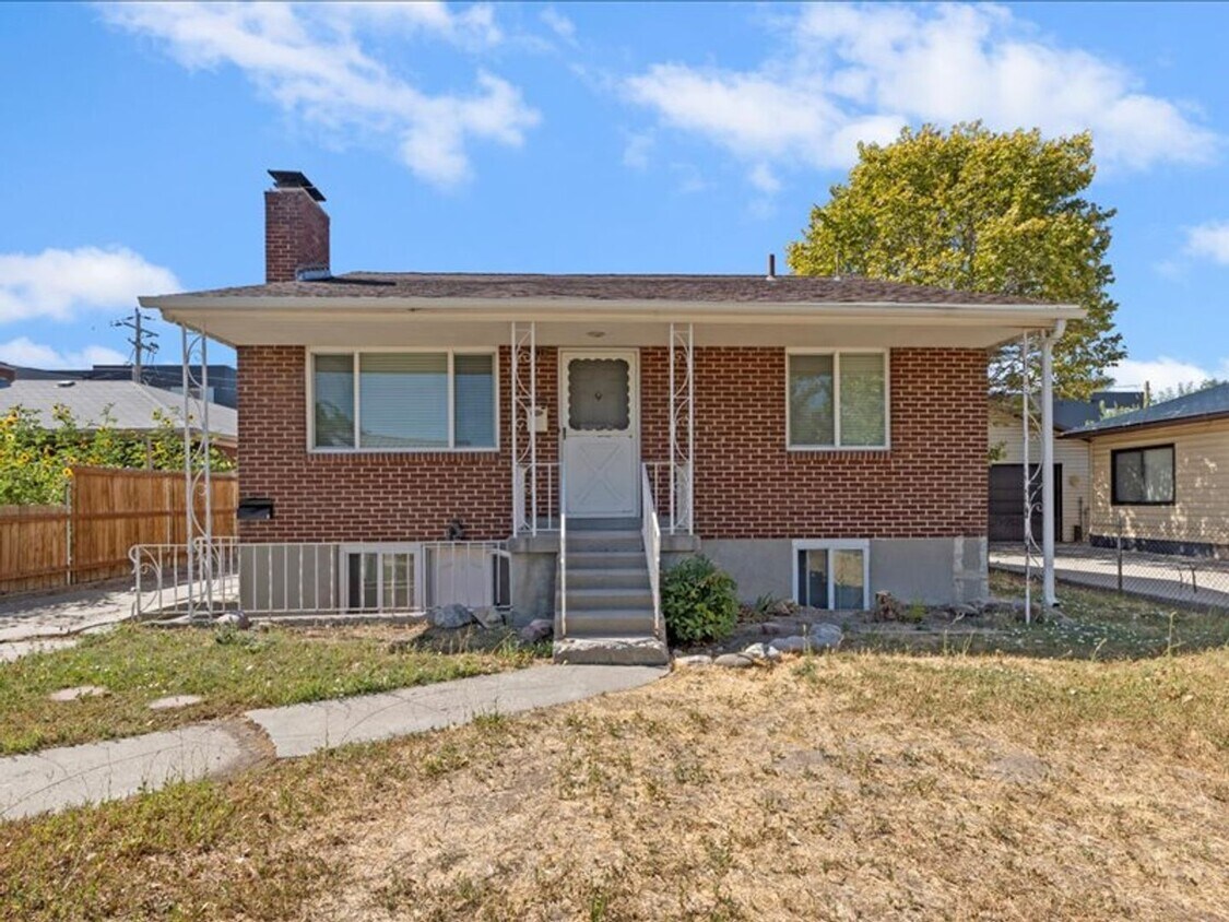 Foto principal - 1220 E Hudson Ave