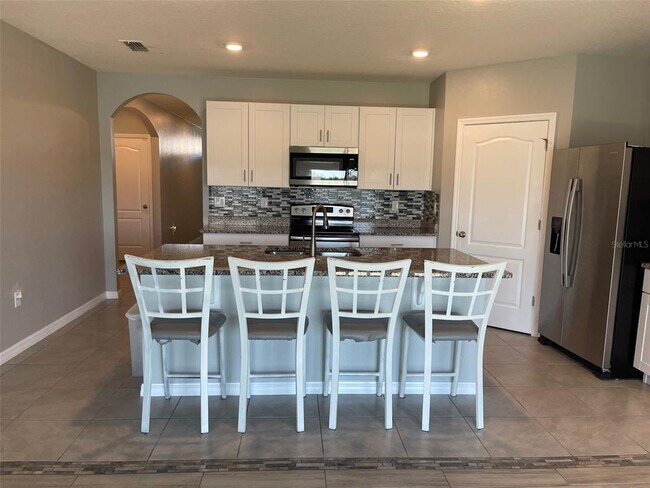 Foto del edificio - 3307 Summerdale Way