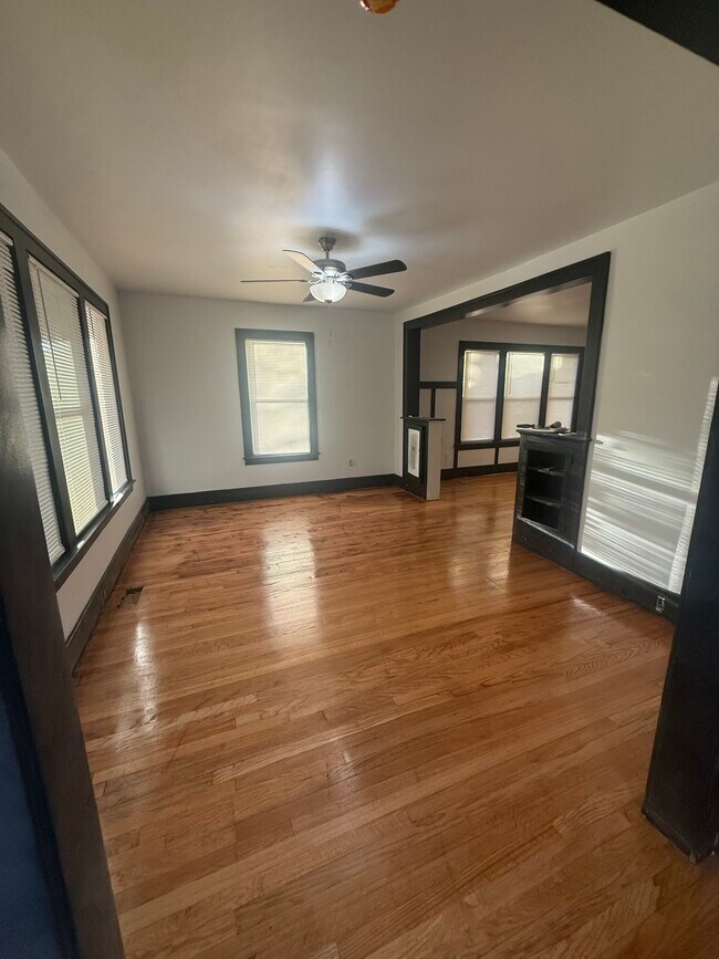 Foto del edificio - 21678 Bennett St