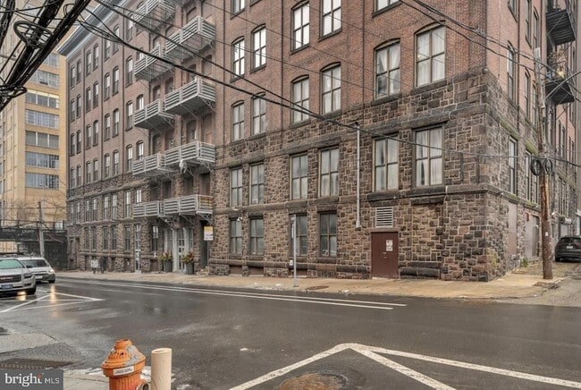 Building Photo - 428-40 N 13th St