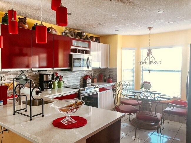 Foto del edificio - 253 NW 166th Ave