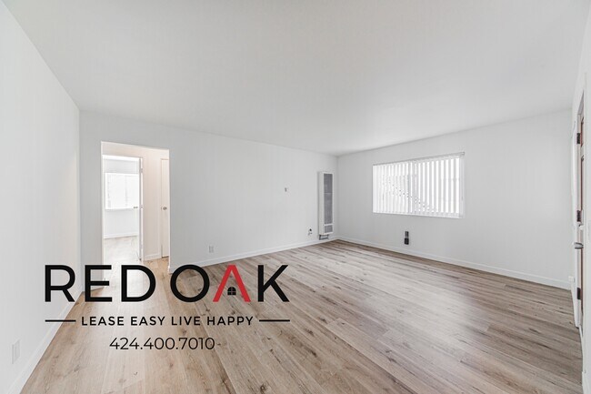 Building Photo - 354-360 Rennie Ave