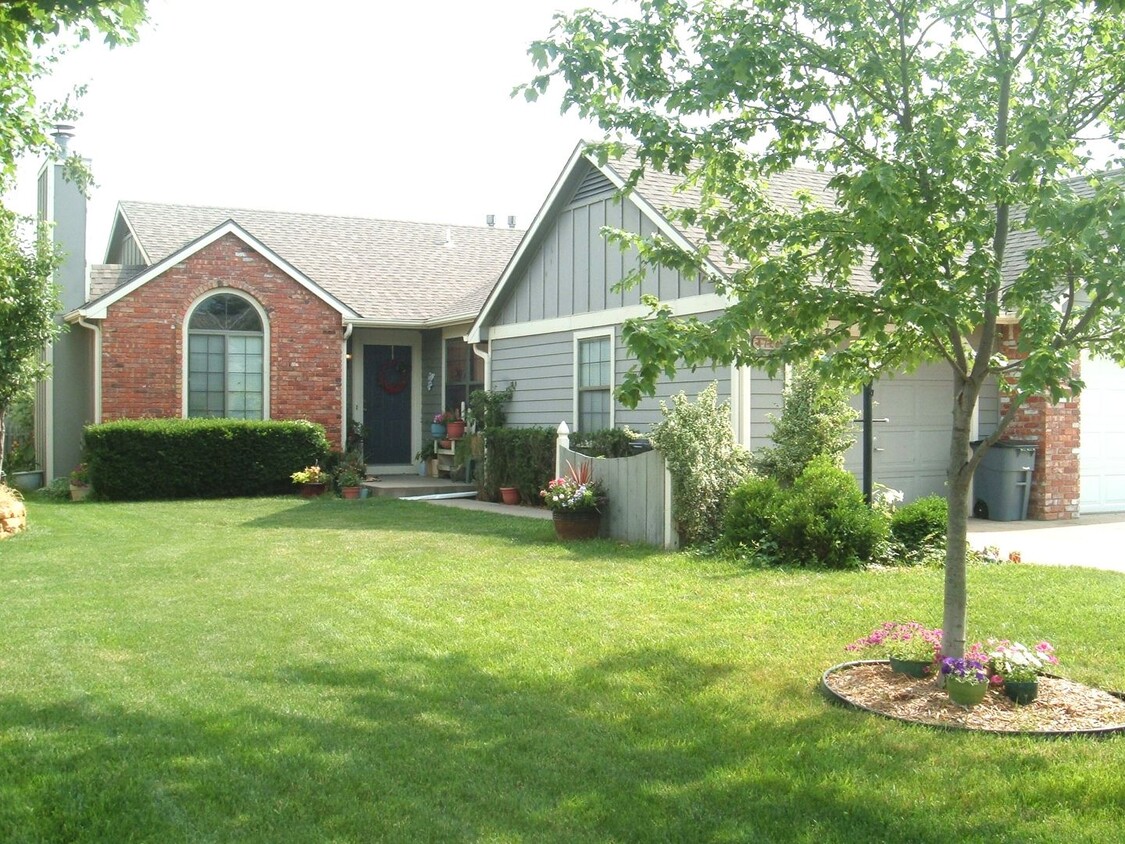 Foto principal - 4729 Moundridge Ct