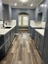 Building Photo - 2310 Townhall Ln