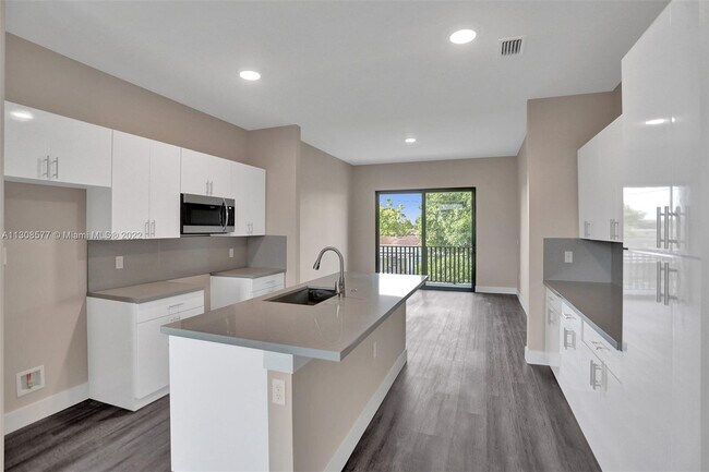 Foto del edificio - 436 E 16th St