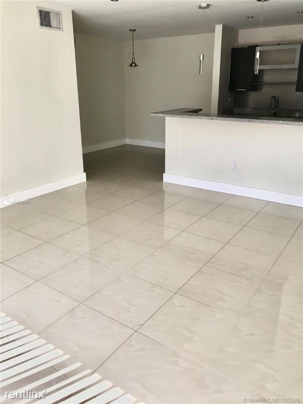 Foto del edificio - 13872 SW 90th Ave
