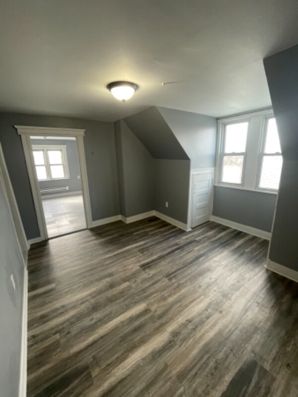Foto del edificio - 650 Court St