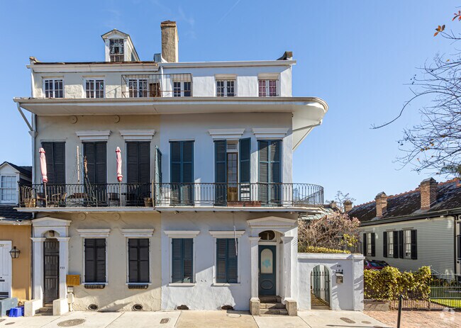 Foto del edificio - 931 Governor Nicholls St
