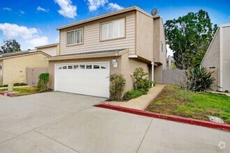 Building Photo - 2486 Stow St