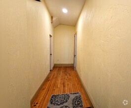 Building Photo - 48 Boylston St