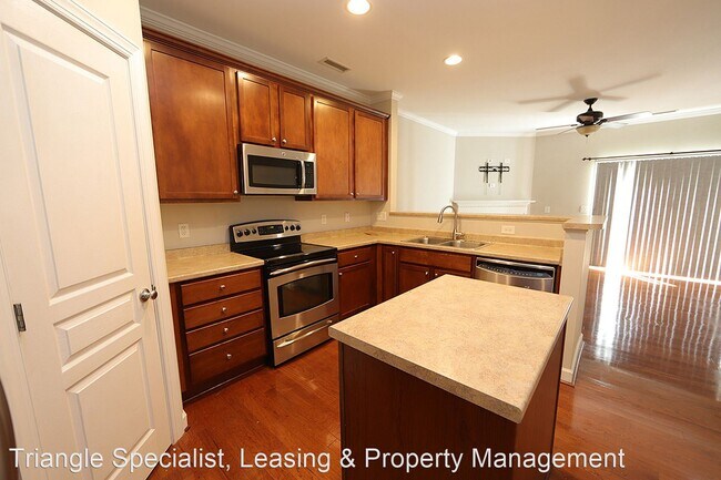 Building Photo - 2 br, 2.5 bath House - 8811 Orchard Grove Way