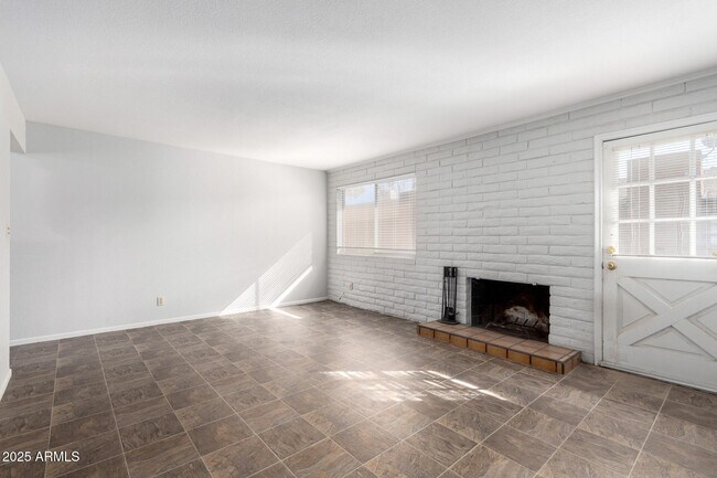 Foto del edificio - 3031 S Rural Rd