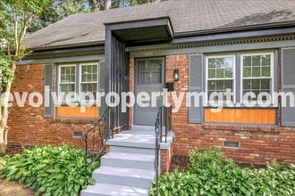 Building Photo - 5255 Dee Rd