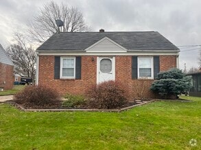 Building Photo - 673 Cedarbrook Dr