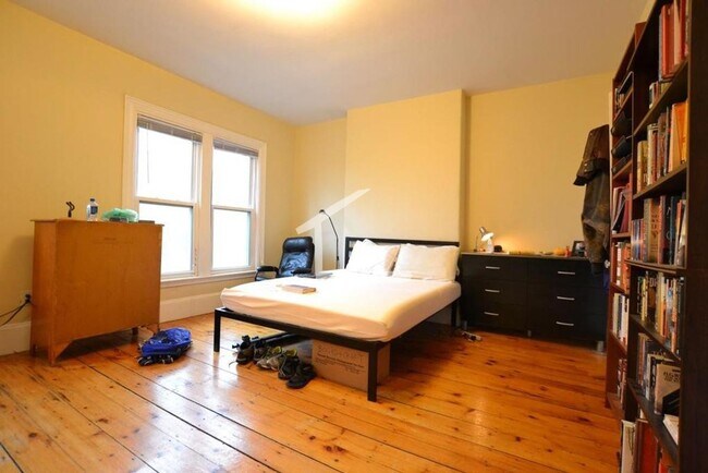 Foto del edificio - 10 Woodmont St