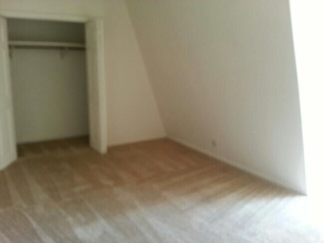Foto del edificio - 408-416 W 19th St