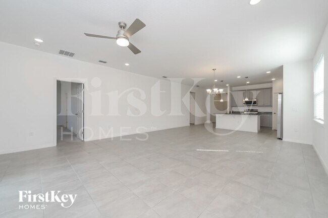 Building Photo - 1246 Ponca Rd