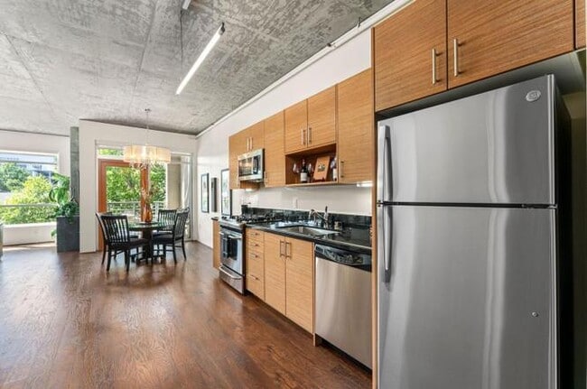 Building Photo - T1859U