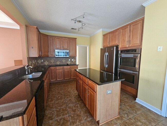 Foto del edificio - 3 BD / 2 BA Unfurnished