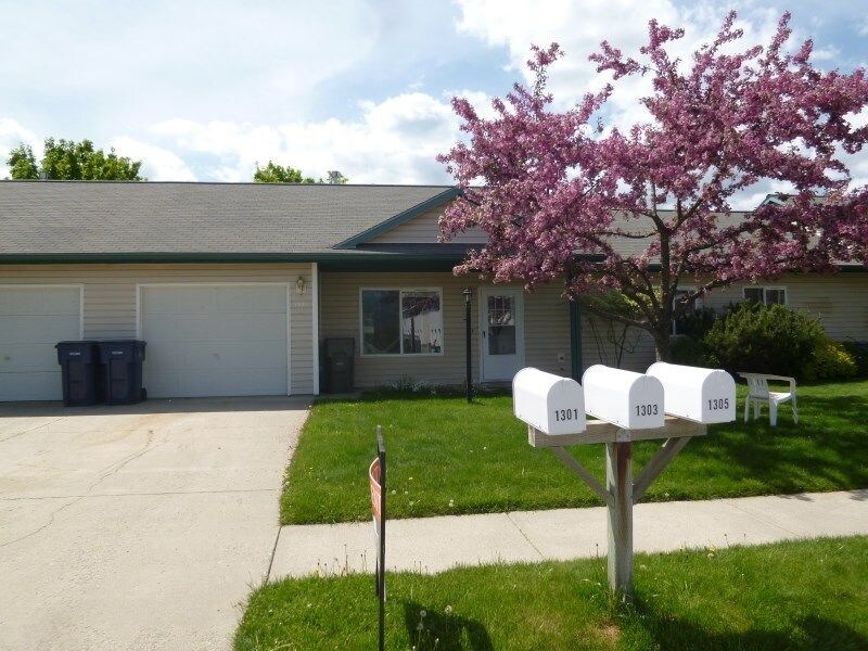 1303 Huckleberry Ave, Sandpoint, ID 83864 Room for Rent in Sandpoint