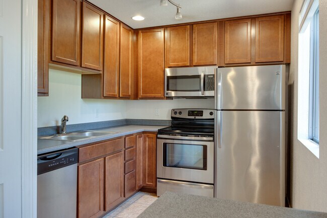 Building Photo - 4354 N 82nd St