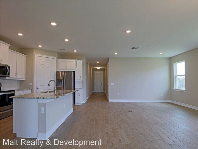 Building Photo - 3 br, 2 bath House - 269 Springhill Lake Loop