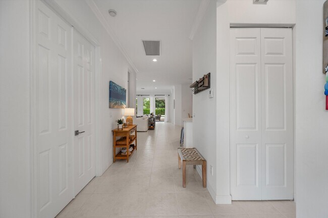 Foto del edificio - 2920 Twin Oaks Way