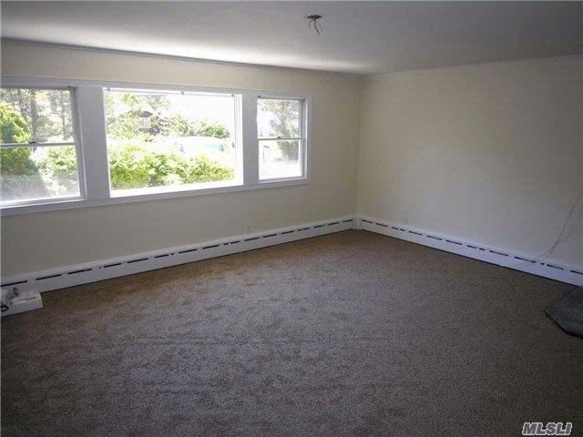 Foto del edificio - 319 Woodlawn Ave