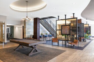 Building Photo - Domus