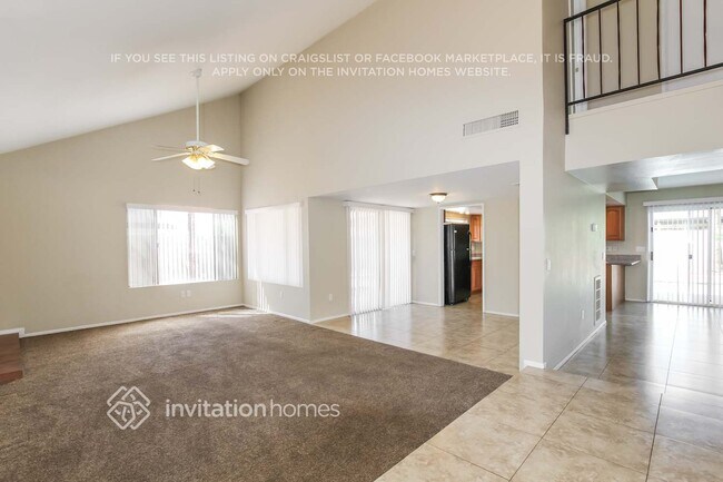 Foto del edificio - 4402 W Crocus Dr