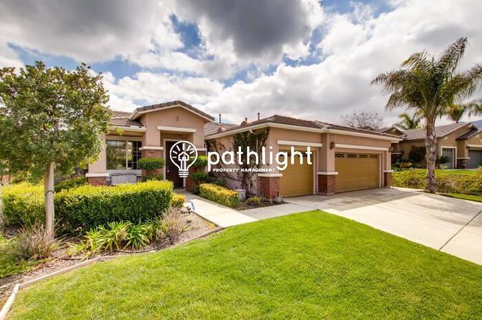 Primary Photo - 29413 Cascade Ct, Lake Elsinore, CA, 92530