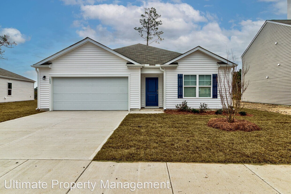 4 br, 2 bath House 1823 Fox Trace Circle House Rental in Leland, NC