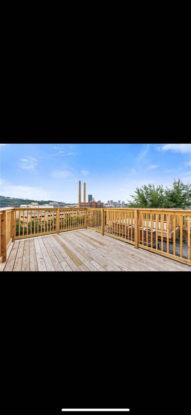 1127 Troy Hill Rd Unit 2, Pittsburgh, PA 15212 Apartments in Pittsburgh, PA