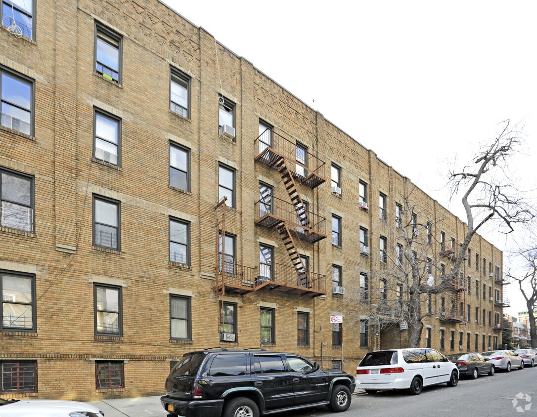 Building Photo - 69-30 62nd St