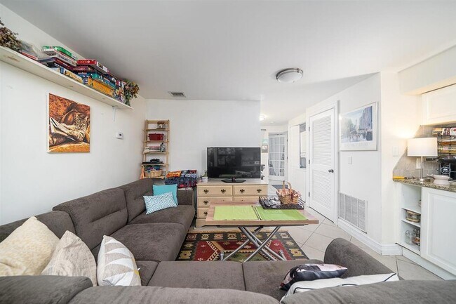 Foto del edificio - 313 4th St