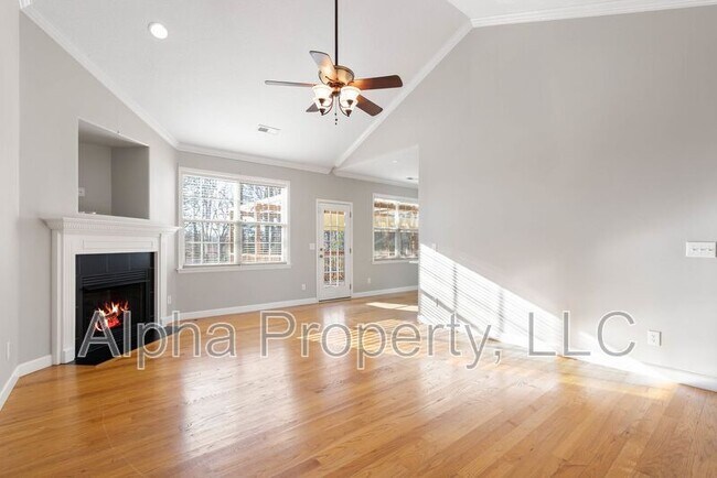 Foto del edificio - 228 Josh Ct