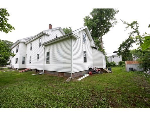 Building Photo - 24 Springhill Ave