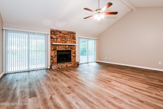 Foto del edificio - 12845 Julington Forest Dr E