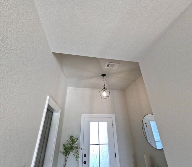 Building Photo - Charming 3BR House in Denham Springs