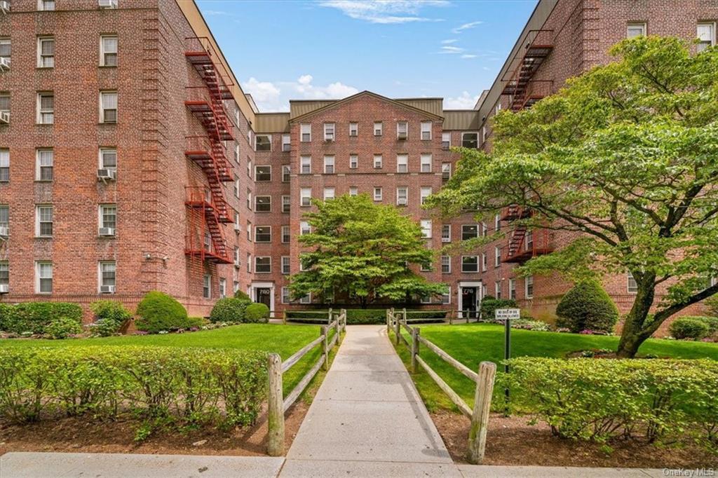 780 Bronx River Rd Unit A24, Yonkers, NY 10708 Condo for Rent in