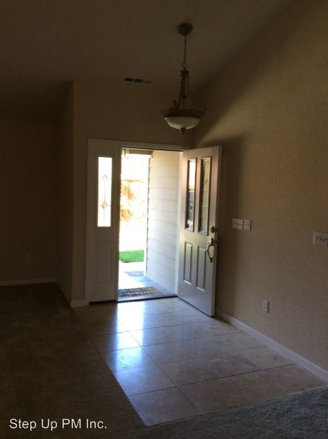 Foto del edificio - 10817 Countryside Ct